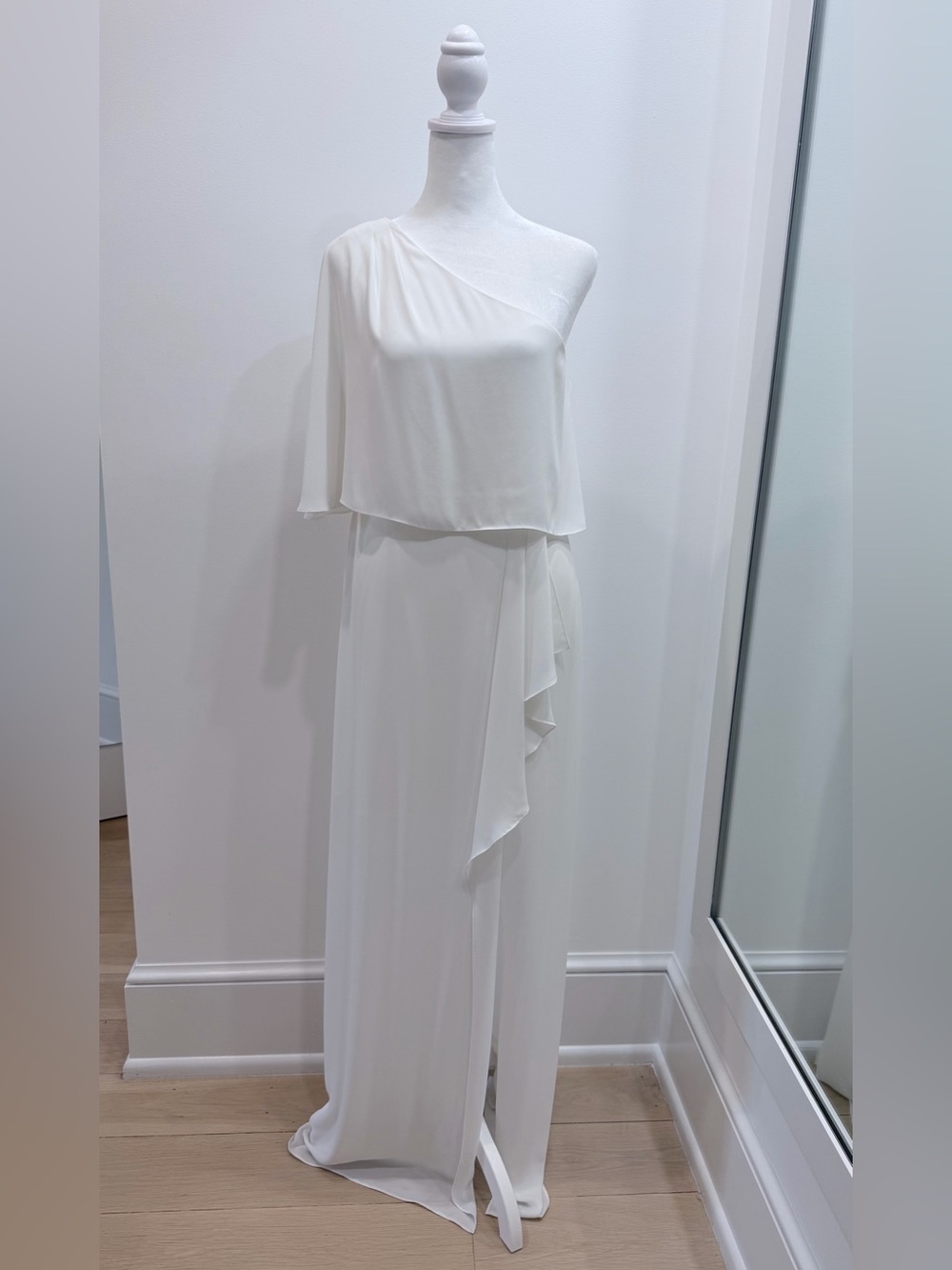 BCBG Max Azria White One-Shoulder Draped Evening Gown - Size 10